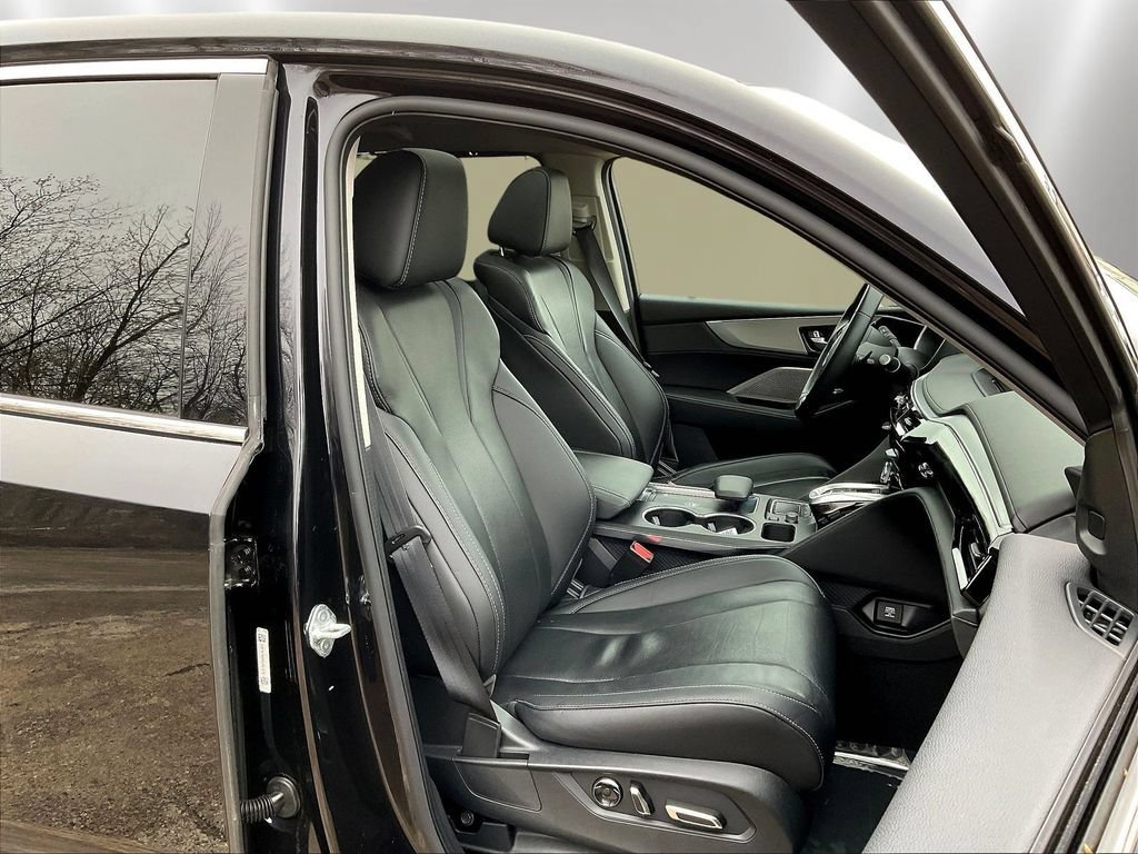 Used 2023 Acura MDX SH-AWD w/ Technology Package image 30
