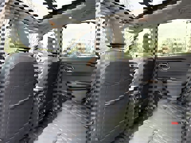 Used 2023 Nissan Rogue Platinum w/ Platinum Premium Package image 13