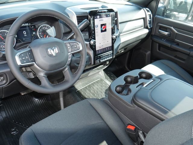 New 2026 RAM 3500 Big Horn AWD/4WD image 13