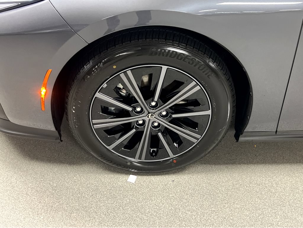 New 2026 Lexus ES 500e w/ Convenience Package AWD/4WD image 37