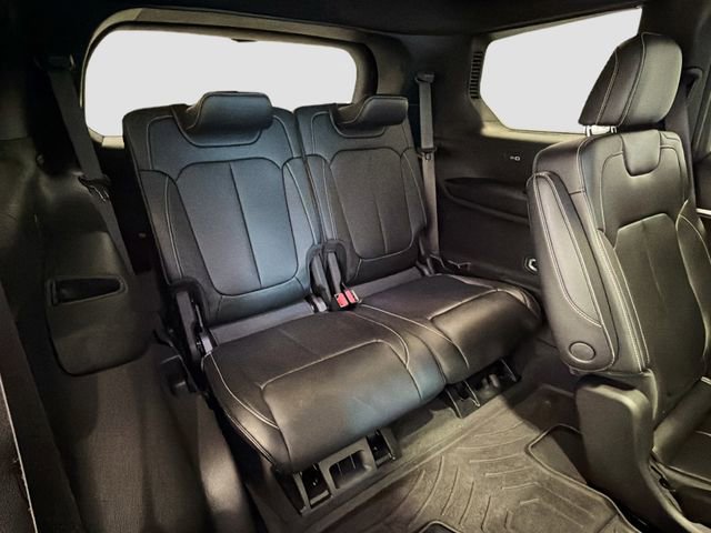 Used 2025 Jeep Grand Cherokee L Limited w/ Black Appearance Package image 24