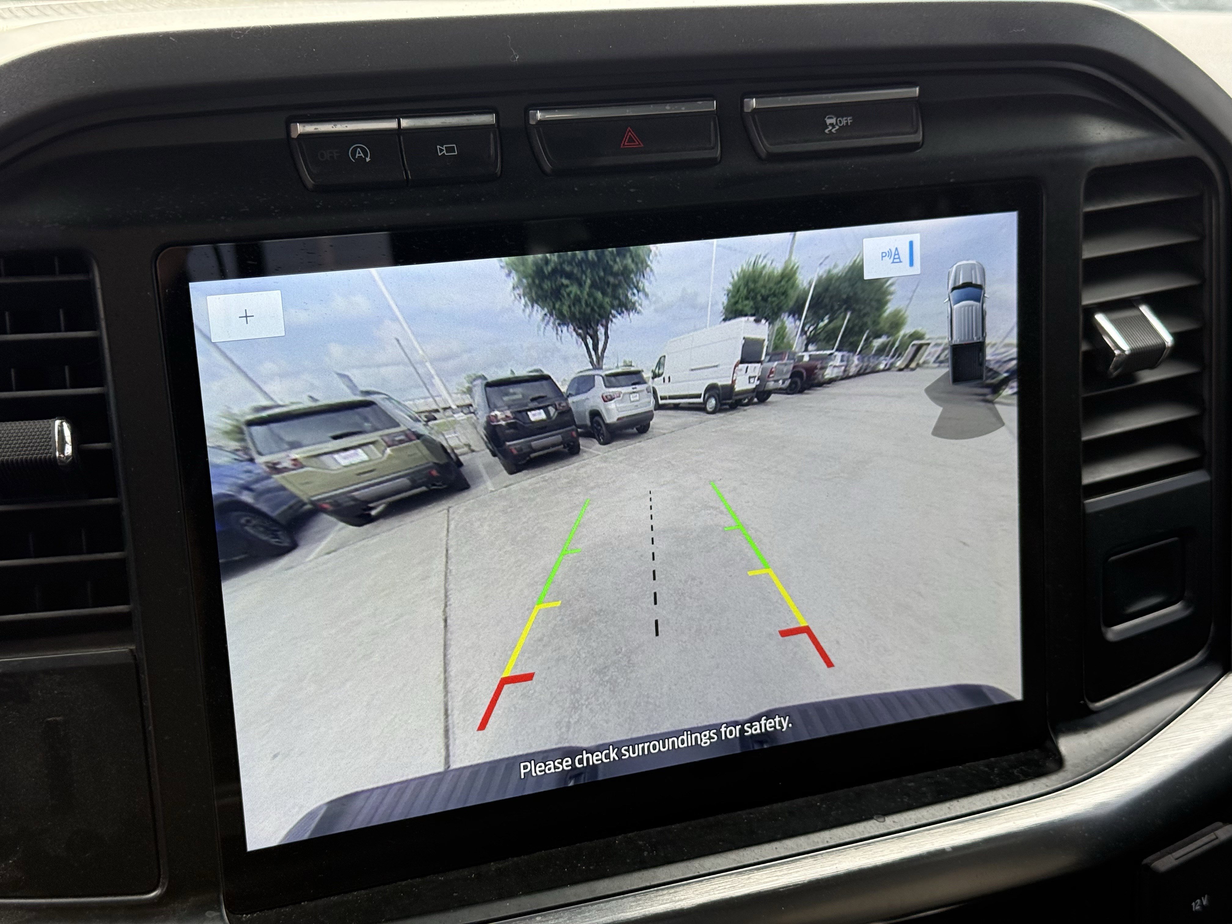 Used 2022 Ford F150 Lariat RWD image 21