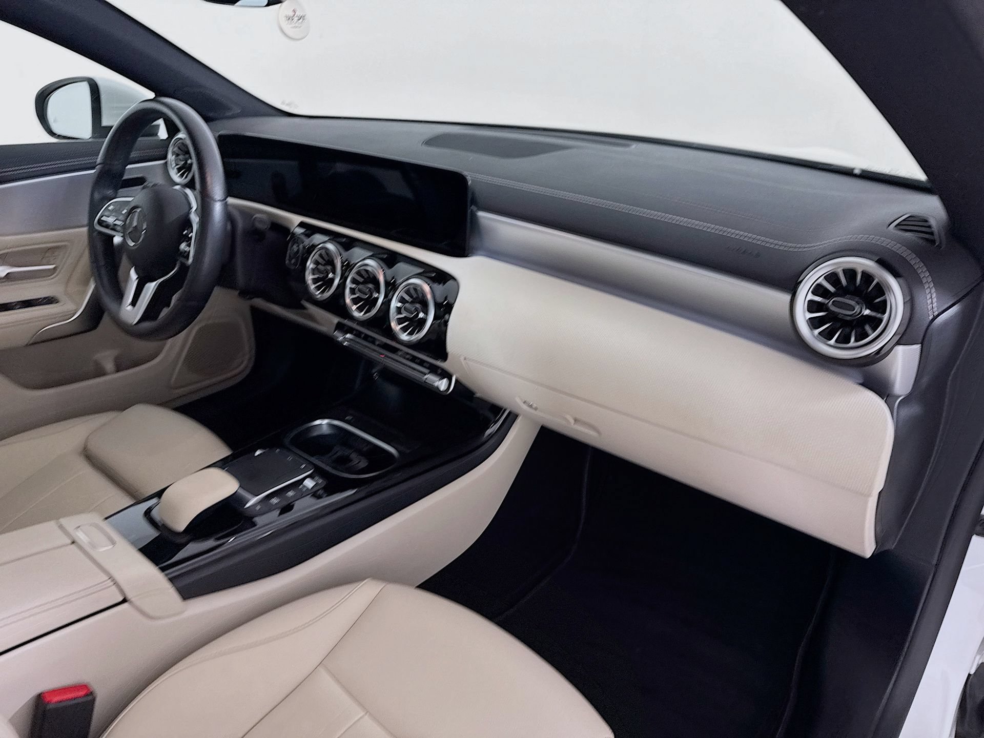 Certified 2022 Mercedes-Benz CLA 250 image 30