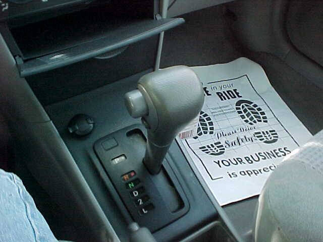 Used 2005 Toyota Corolla LE FWD image 26