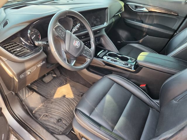 Used 2022 Buick Envision Essence w/ Technology Package I FWD image 8