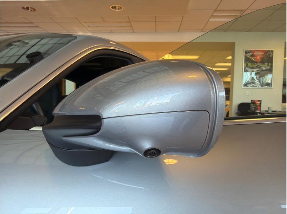 Used 2020 Porsche Taycan AWD/4WD image 41