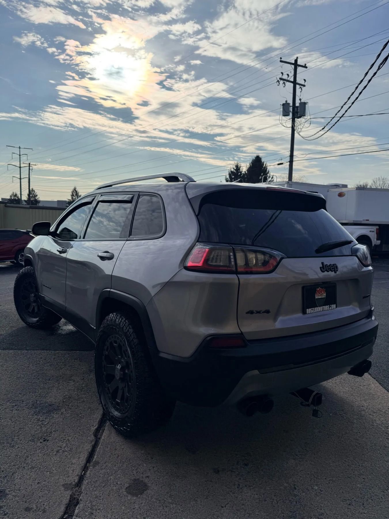 Used 2020 Jeep Cherokee Limited image 5