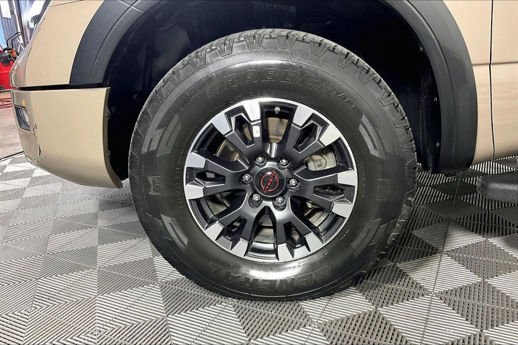 Used 2024 Nissan Titan PRO-4X w/ Off Road Protection Package AWD/4WD image 10