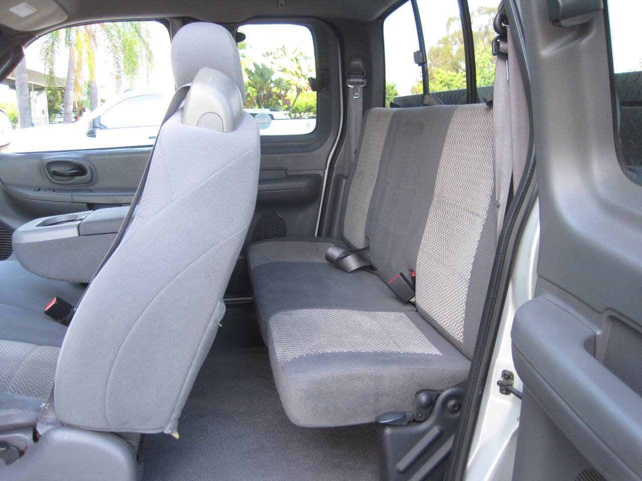 Used 2003 Ford F150 XLT RWD image 21