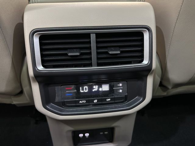 New 2026 Volkswagen Atlas SE image 29