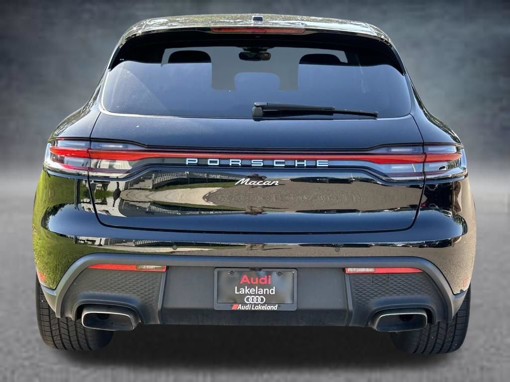 Used 2023 Porsche Macan Turbo AWD/4WD image 4