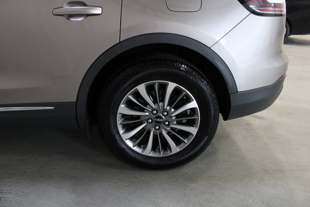 Used 2020 Lincoln Nautilus Premier w/ Equipment Group 101A AWD/4WD image 29