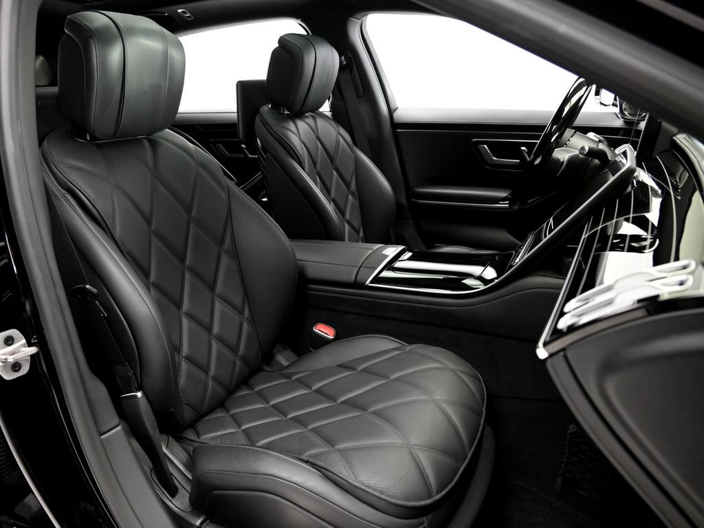 Used 2024 Mercedes-Benz Maybach S 680 4MATIC image 14