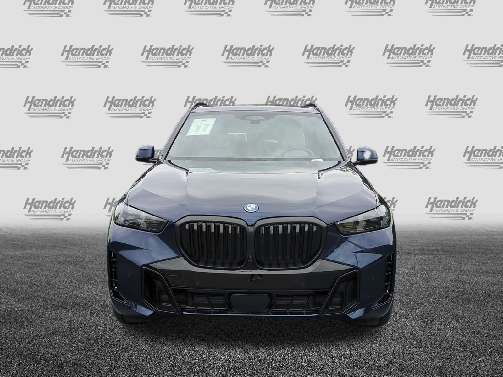 New 2026 BMW X5 xDrive50e w/ M Sport Package image 3