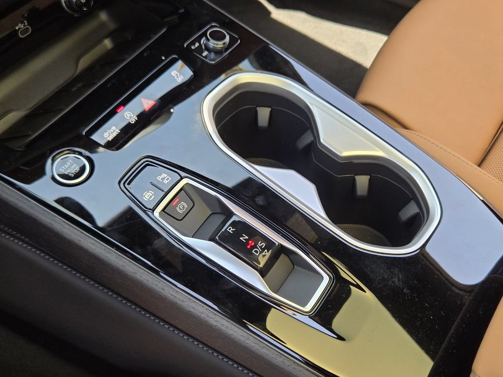 New 2026 Audi A6 Prestige AWD/4WD image 25