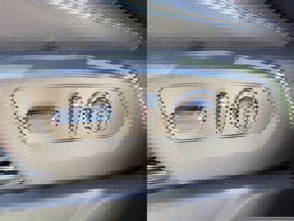 Certified 2021 GMC Sierra 1500 SLT w/ X31 Off-Road Package image 17