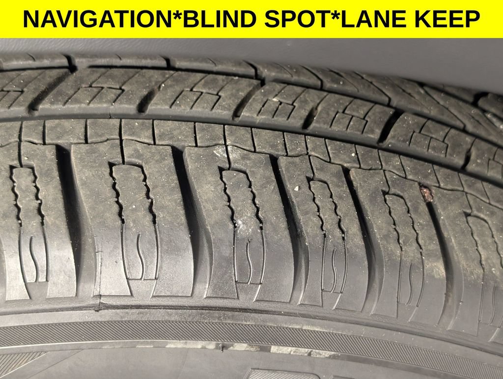 Used 2023 Kia Telluride S AWD/4WD image 9