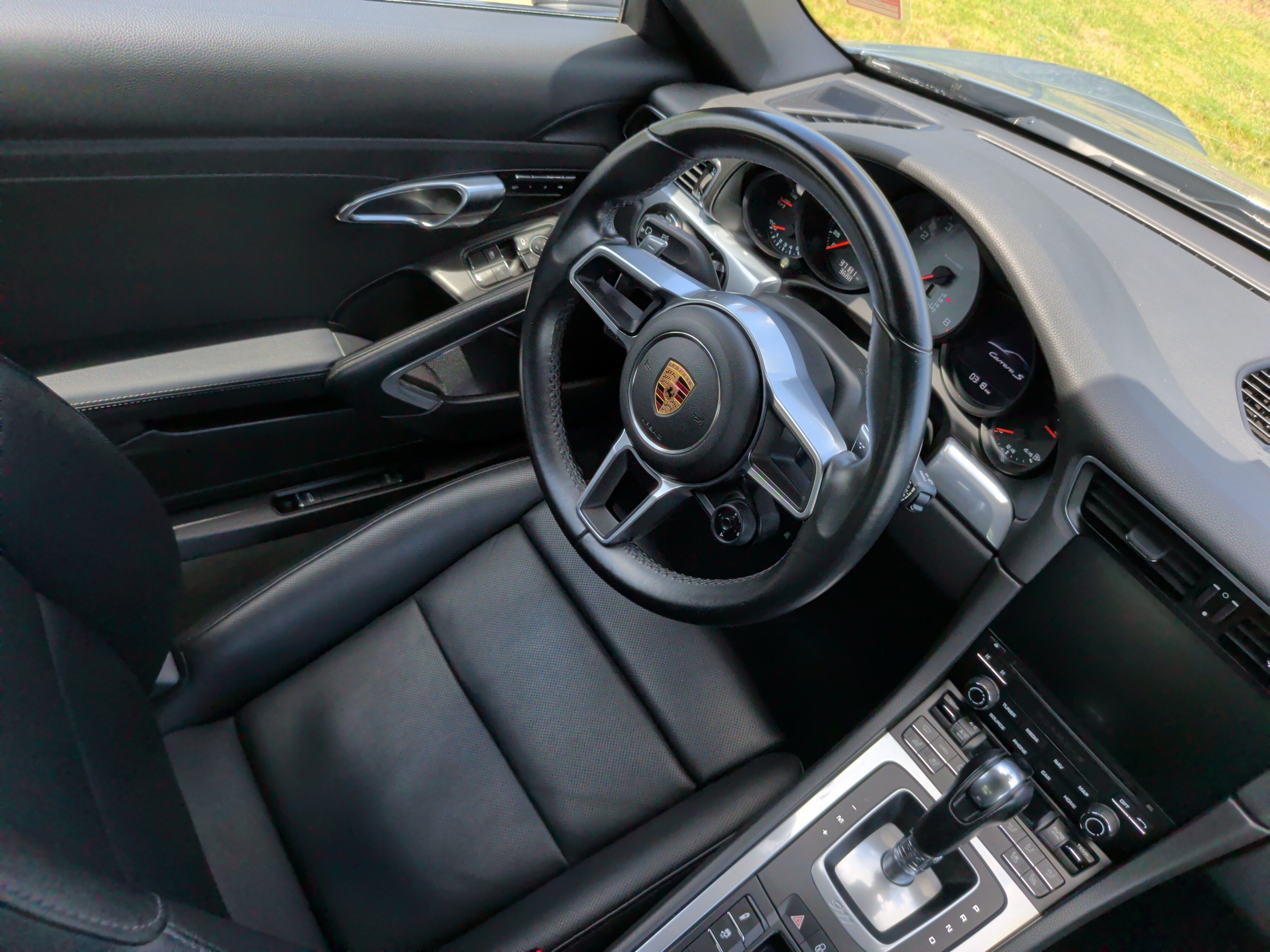 Used 2017 Porsche 911 Carrera S RWD image 32