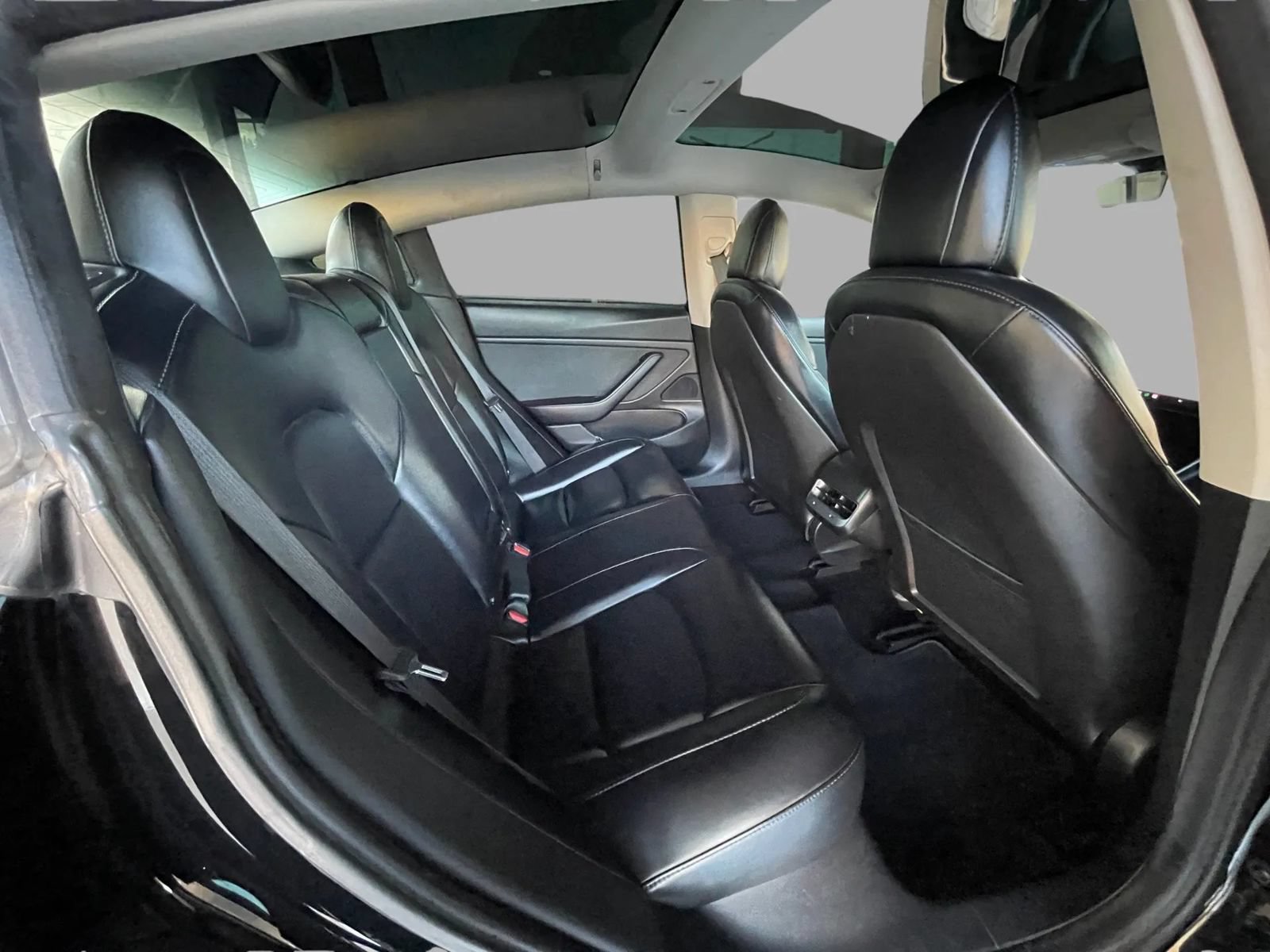 Used 2018 Tesla Model 3 Performance AWD/4WD image 26