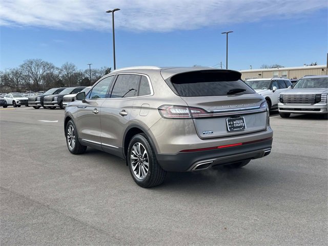 Used 2021 Lincoln Nautilus AWD w/ Equipment Group 101A image 7