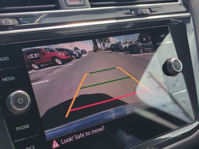 Used 2023 Volkswagen Tiguan SE R-Line image 13