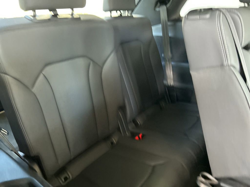 Used 2025 Audi Q7 3.0T Premium Plus image 29