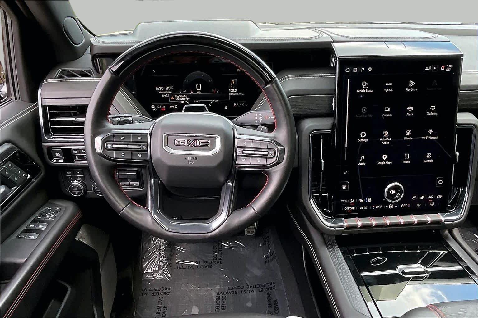 Used 2025 GMC Yukon AT4 Ultimate w/ LPO, Floor Liner Package AWD/4WD image 6