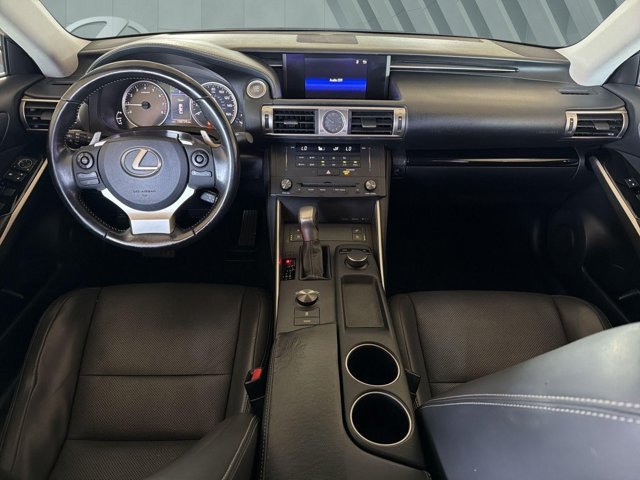 Used 2016 Lexus IS 200t w/ Premium Package RWD image 14