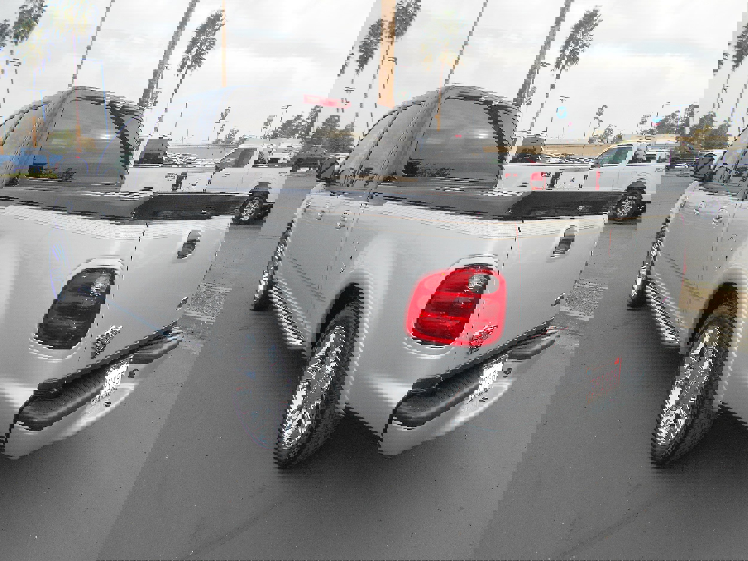 Used 2003 Ford F150 Harley-Davidson image 8