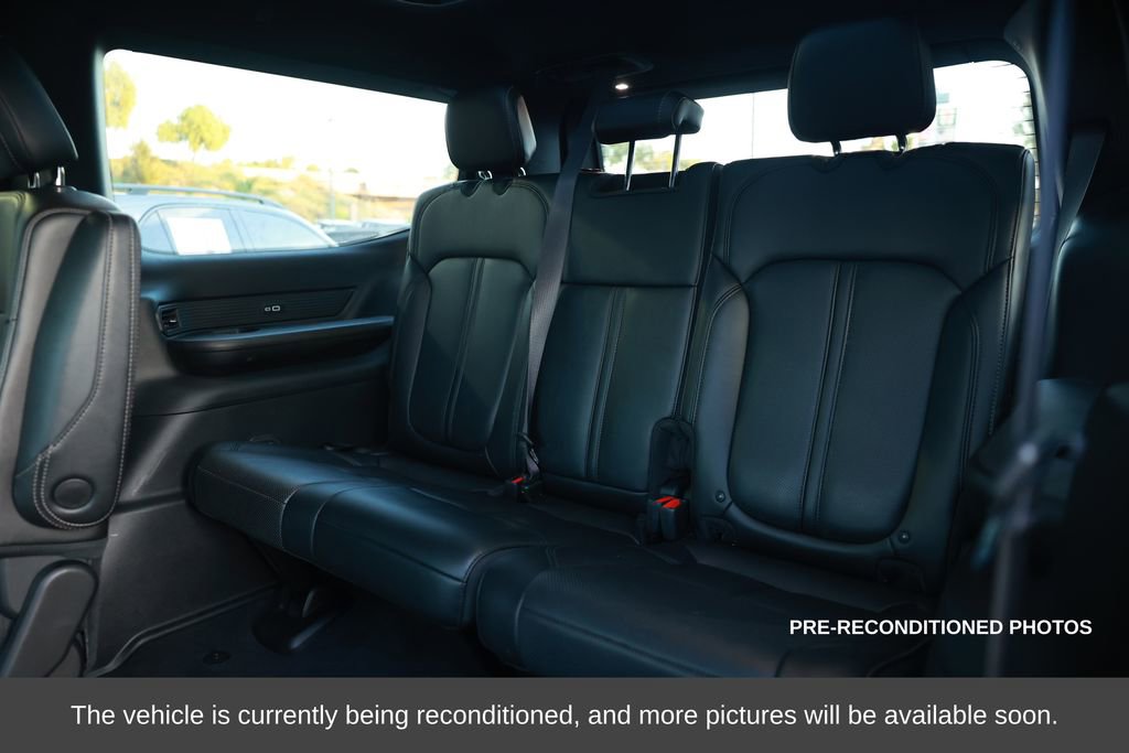 Used 2024 Jeep Wagoneer Series II image 37