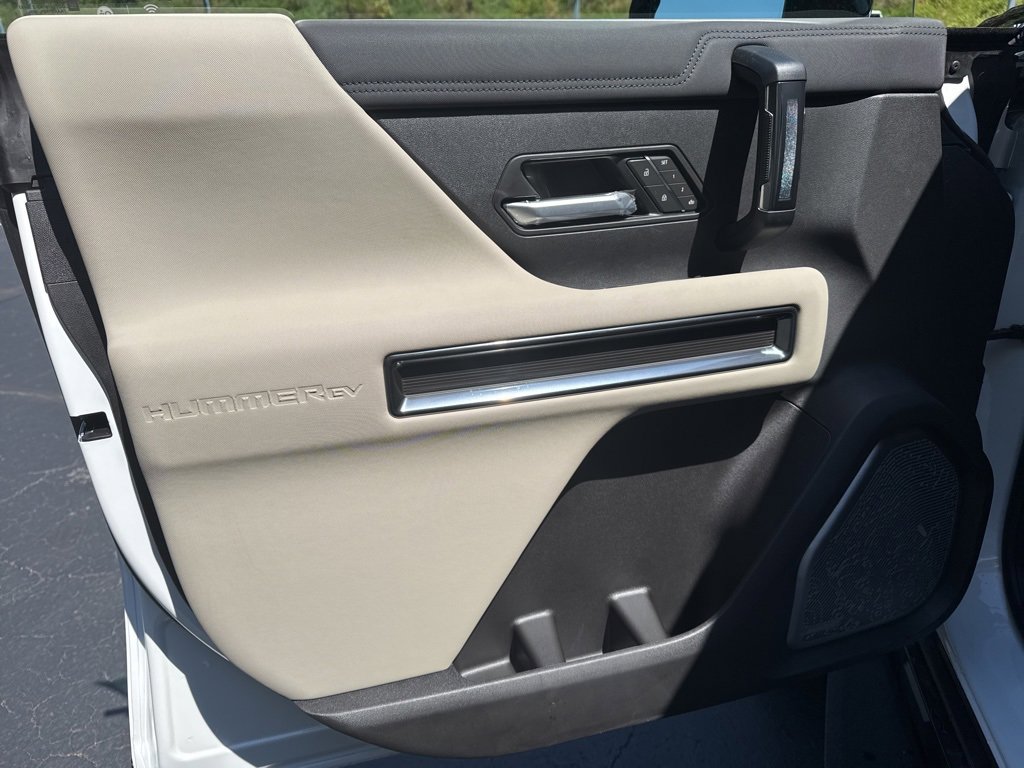 New 2026 GMC Hummer EV 4x4 Crew Cab image 7