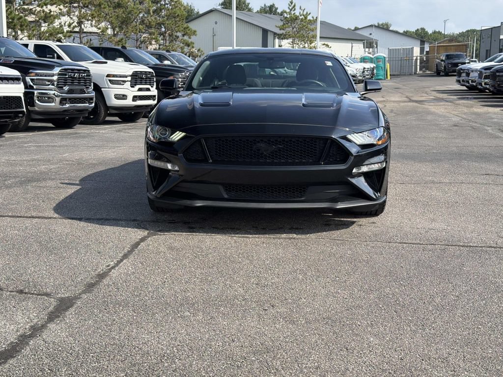 Used 2020 Ford Mustang GT w/ Black Accent Package RWD image 2