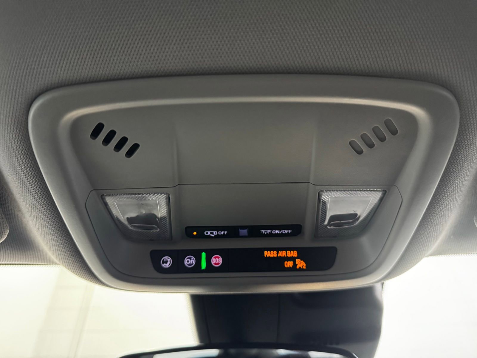 Used 2023 Chevrolet Malibu LT FWD image 25