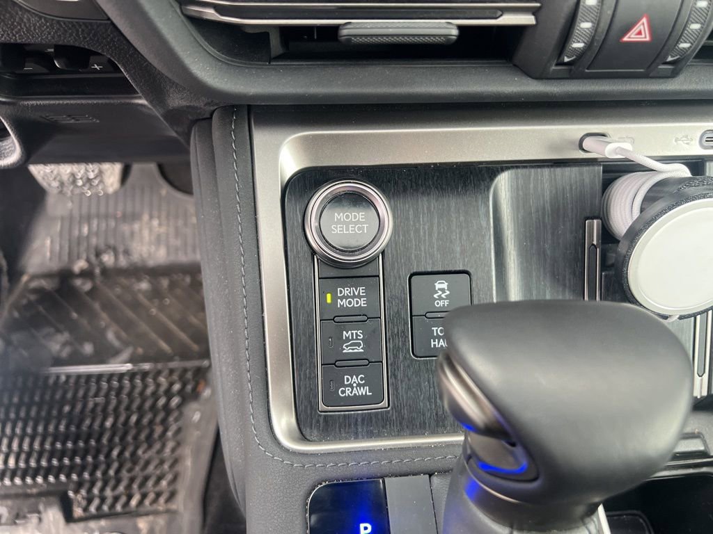 Used 2024 Lexus GX 550 image 14