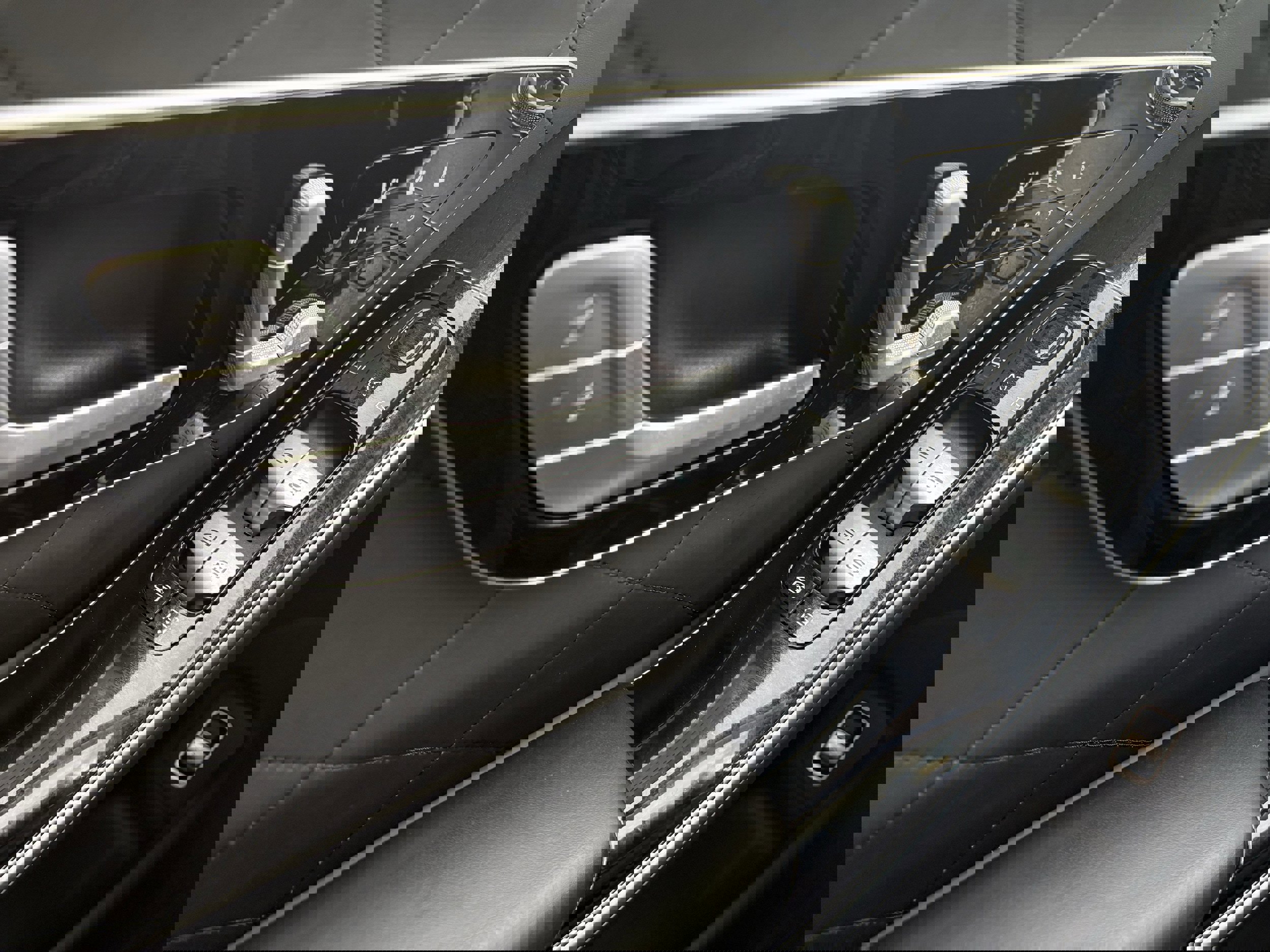 Used 2022 Mercedes-Benz S 580 4MATIC Sedan image 18