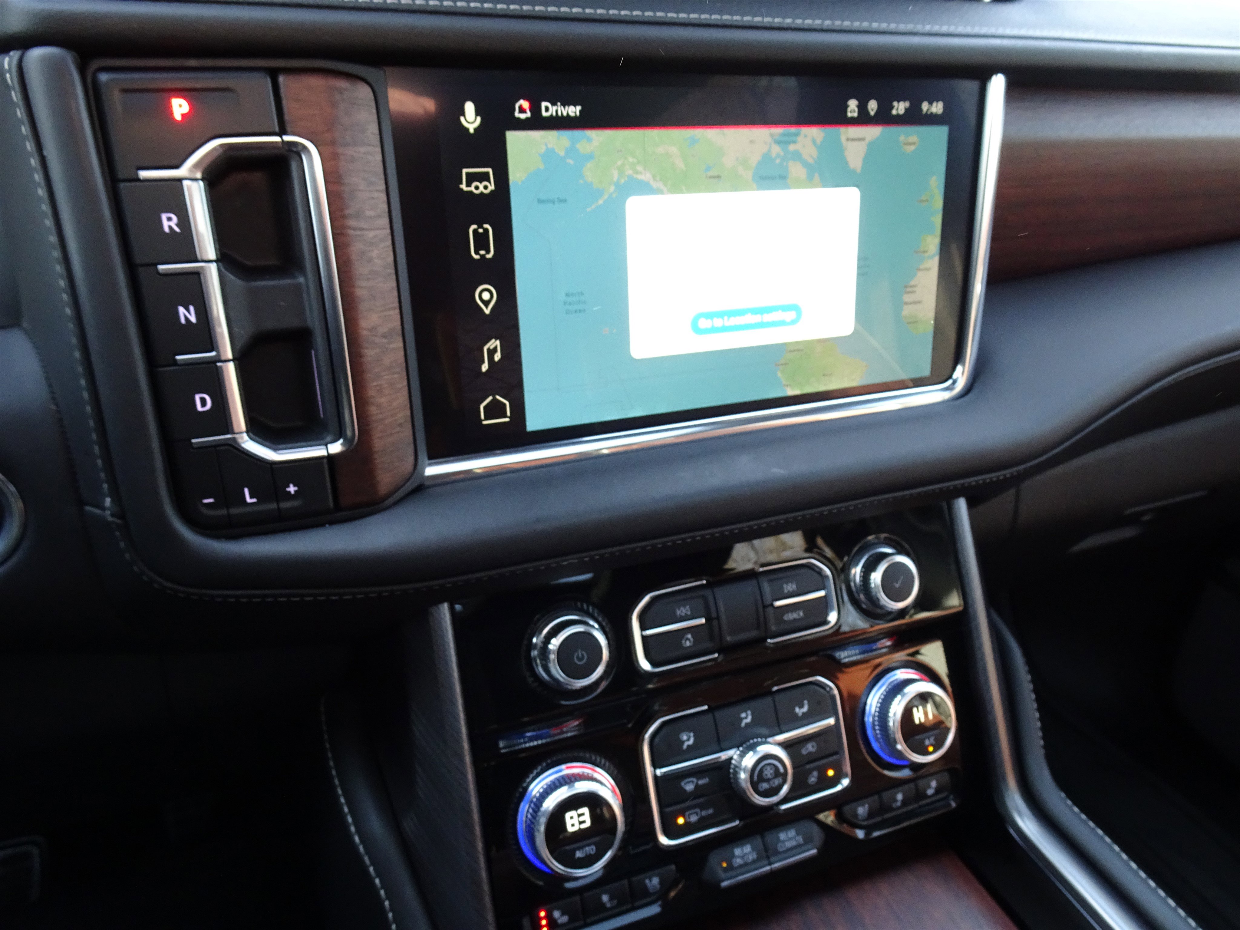 Used 2023 GMC Yukon XL Denali Ultimate image 3