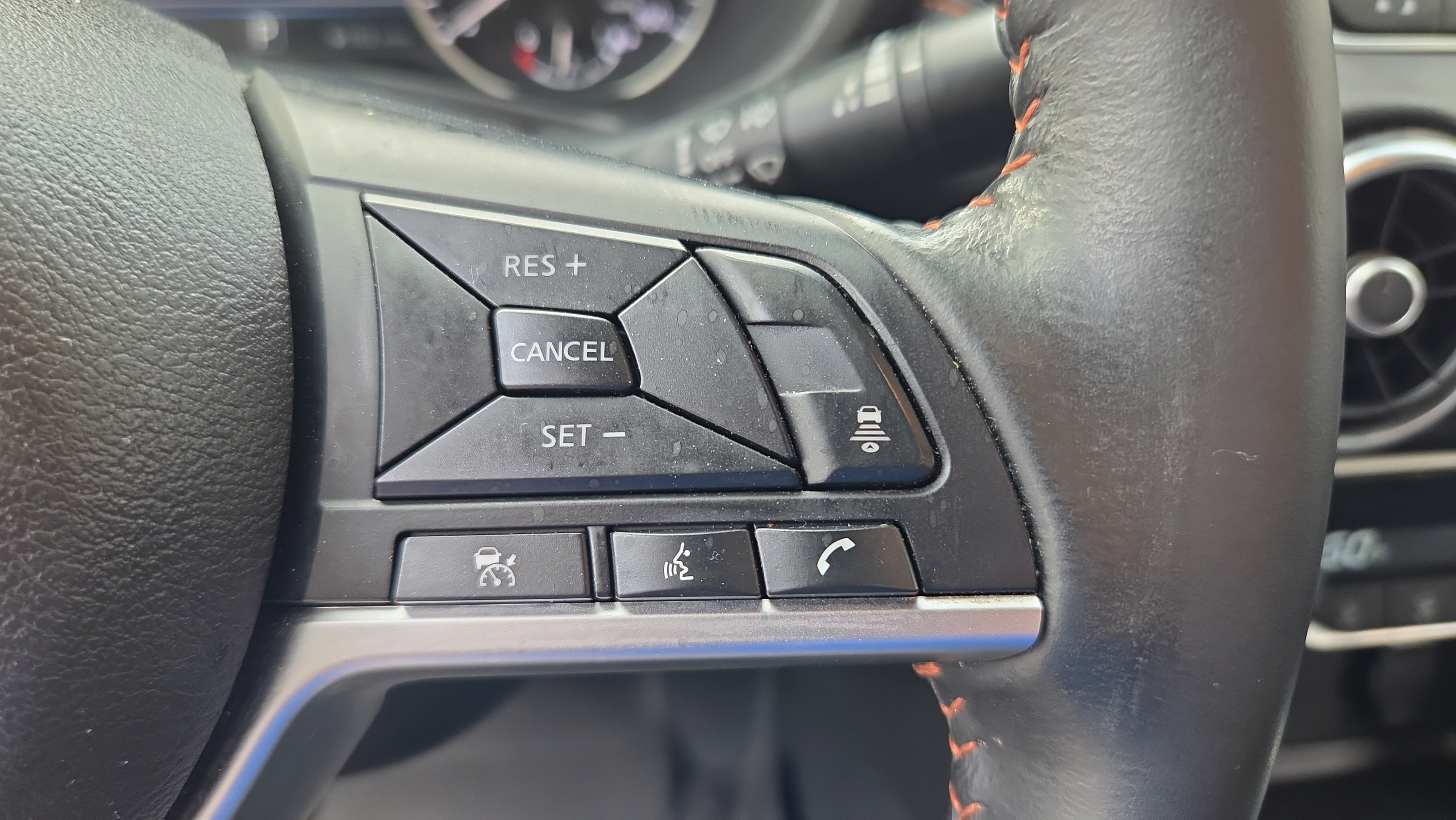 Used 2022 Nissan Sentra SR w/ Lighting Package FWD image 25