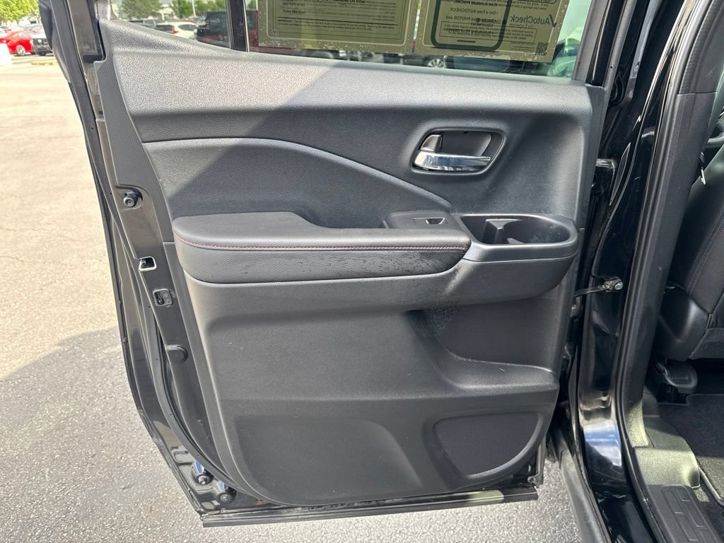 Certified 2024 Honda Ridgeline Black Edition image 32
