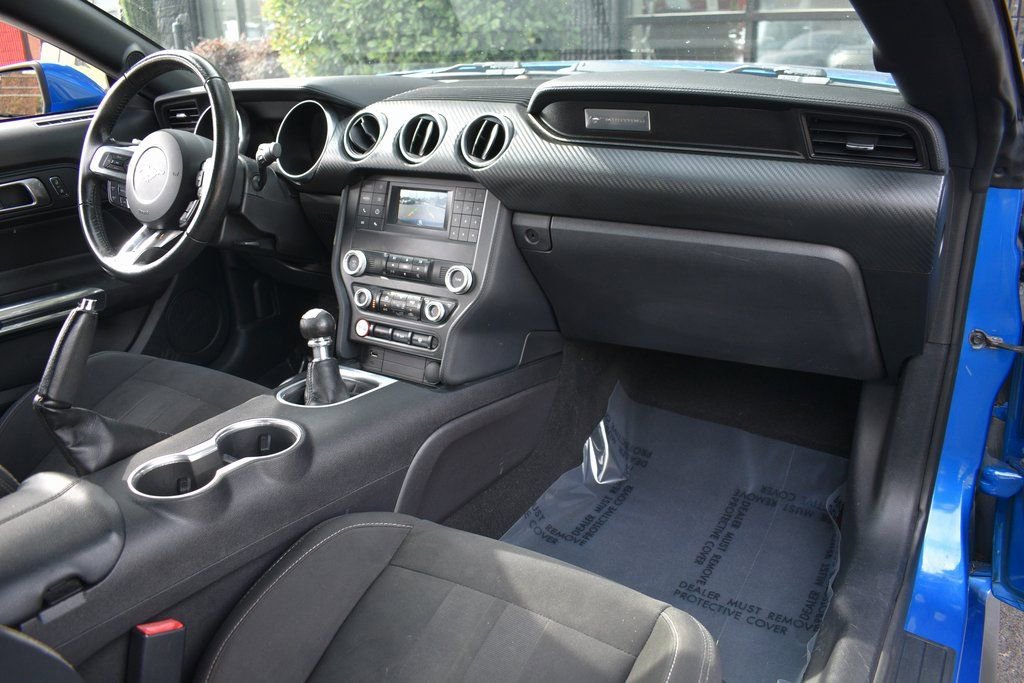 Used 2019 Ford Mustang Coupe image 31