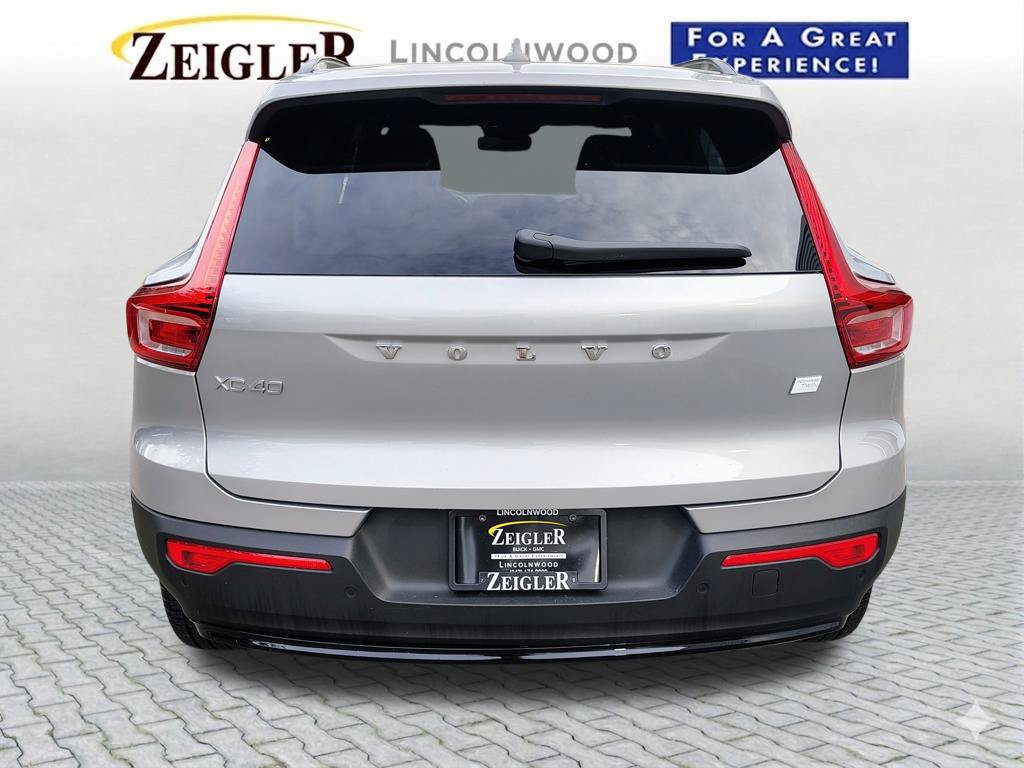 Used 2023 Volvo XC40 Recharge Ultimate AWD/4WD image 9