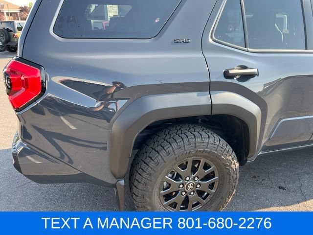 Used 2025 Toyota 4Runner SR5 AWD/4WD image 6