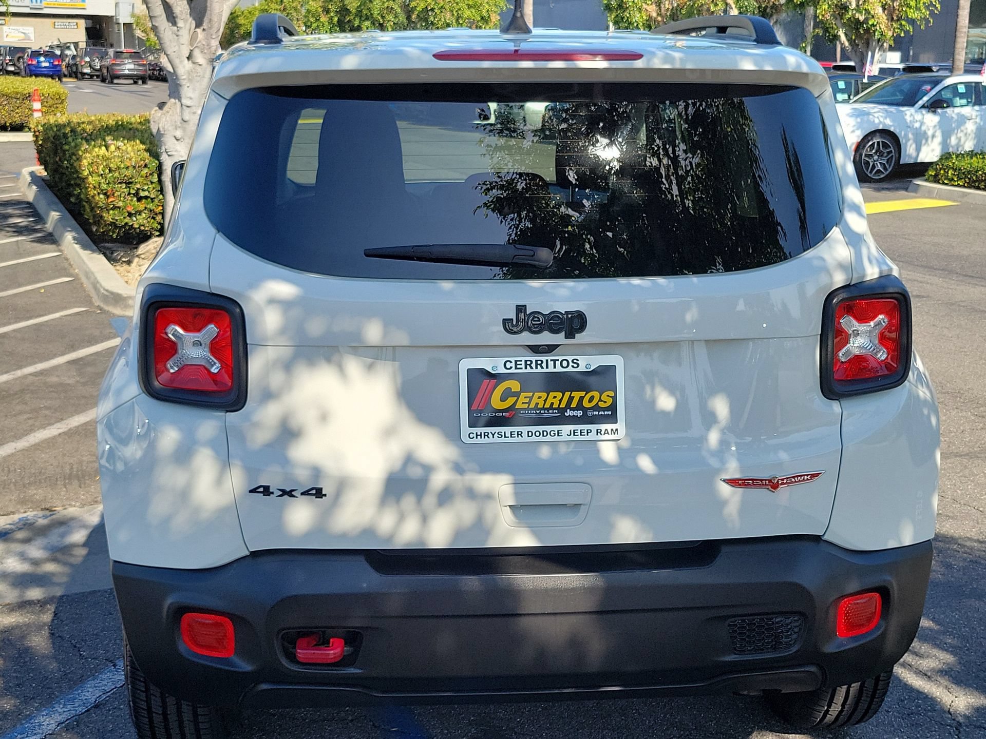 Certified 2023 Jeep Renegade Trailhawk AWD/4WD image 3