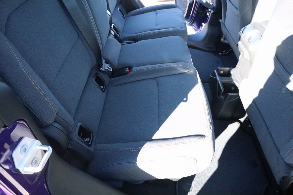 New 2026 Jeep Gladiator Sport image 13