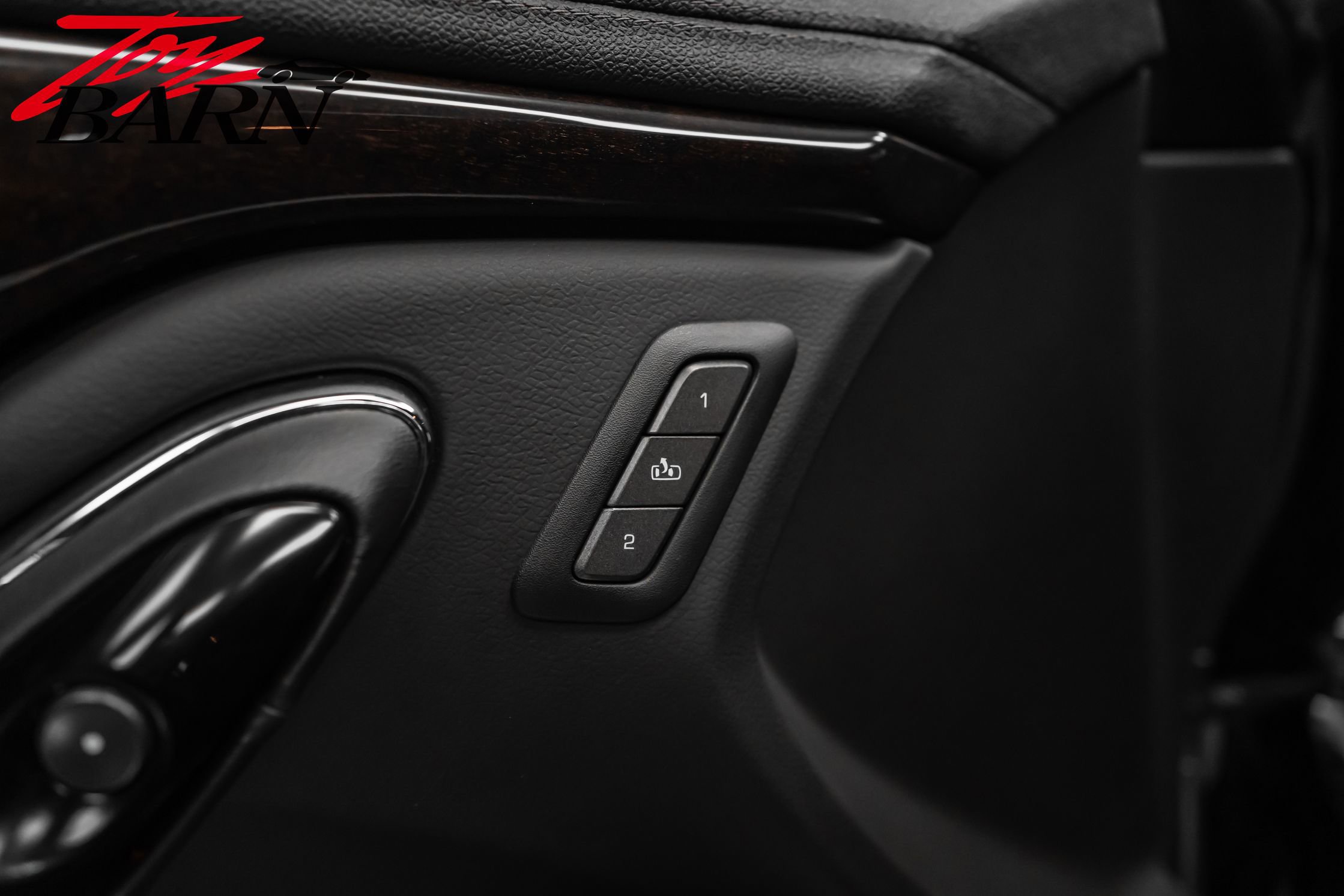 Used 2014 Cadillac CTS V w/ Wood Trim Package image 19