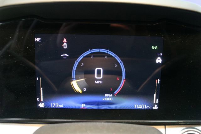 Used 2025 Chevrolet Trax ACTIV w/ Sunroof Package image 21