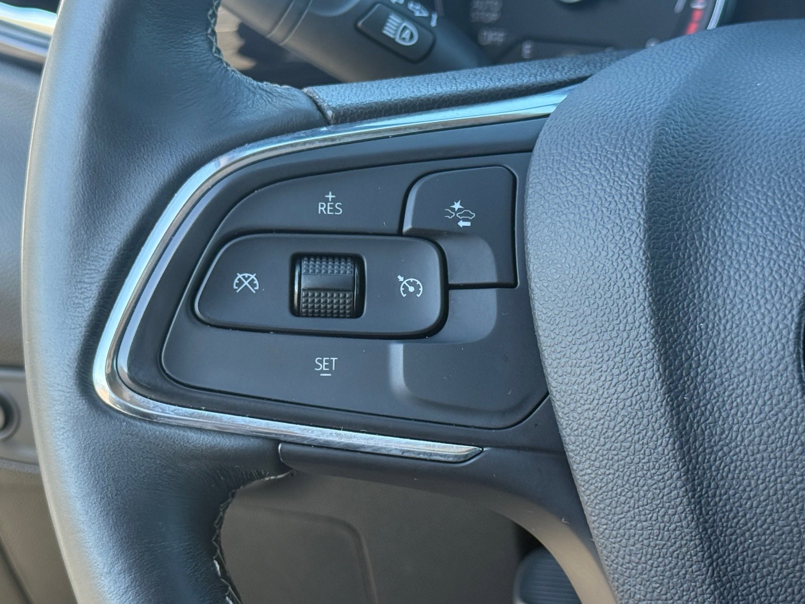 Used 2023 Buick Encore GX Select w/ Sport Touring Package image 14