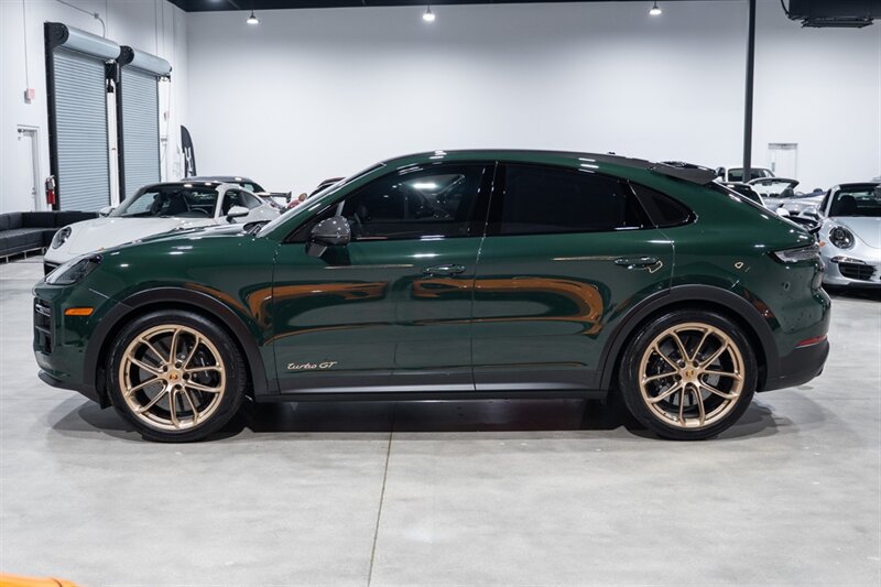 Used 2024 Porsche Cayenne Turbo GT AWD/4WD image 3