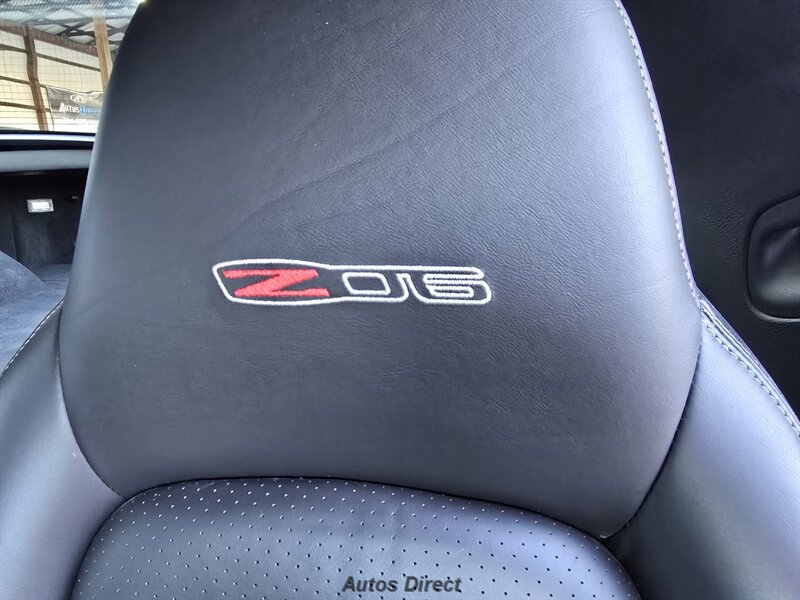 Used 2006 Chevrolet Corvette Z06 w/ Preferred Equipment Group RWD image 33