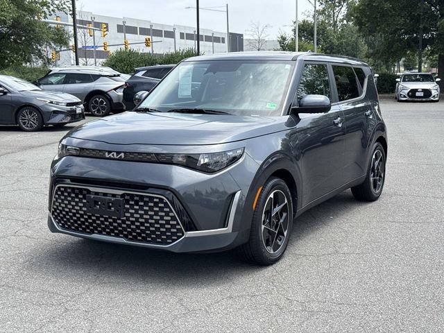 Used 2023 Kia Soul EX FWD image 5