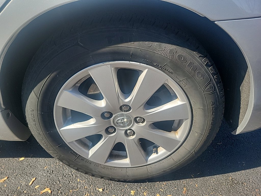 Used 2009 Toyota Camry XLE FWD image 11